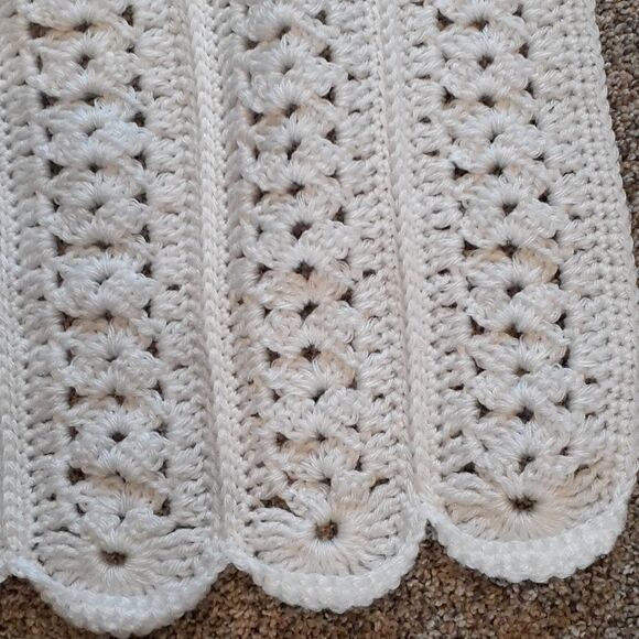 Hand crocheted Baby boy or girl baptismal blanket - Picture 2 of 7